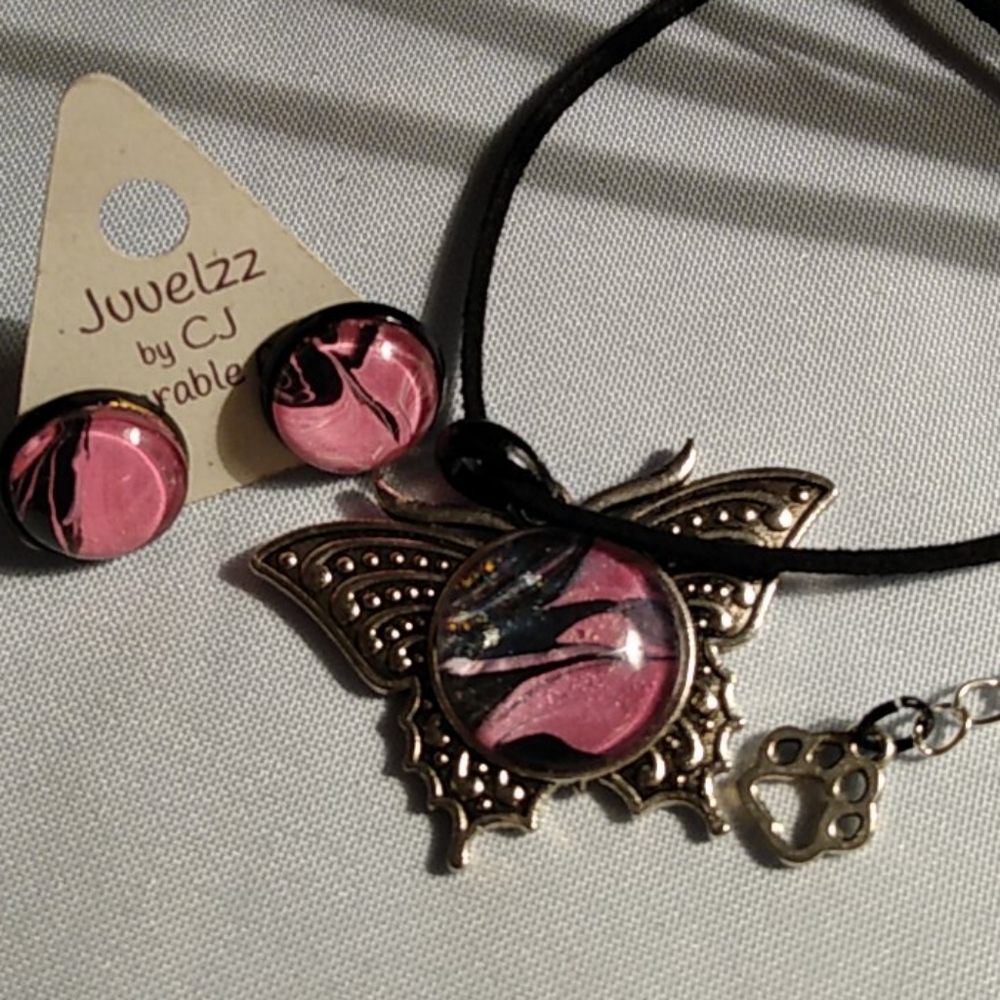 Butterfly Necklace with matching earrings